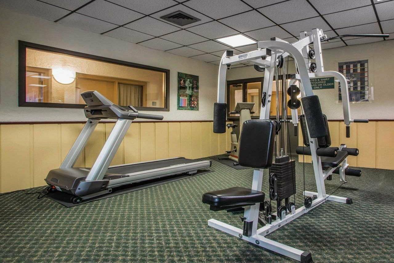 Quality Inn & Suites Downtown Грин Бэй Экстерьер фото